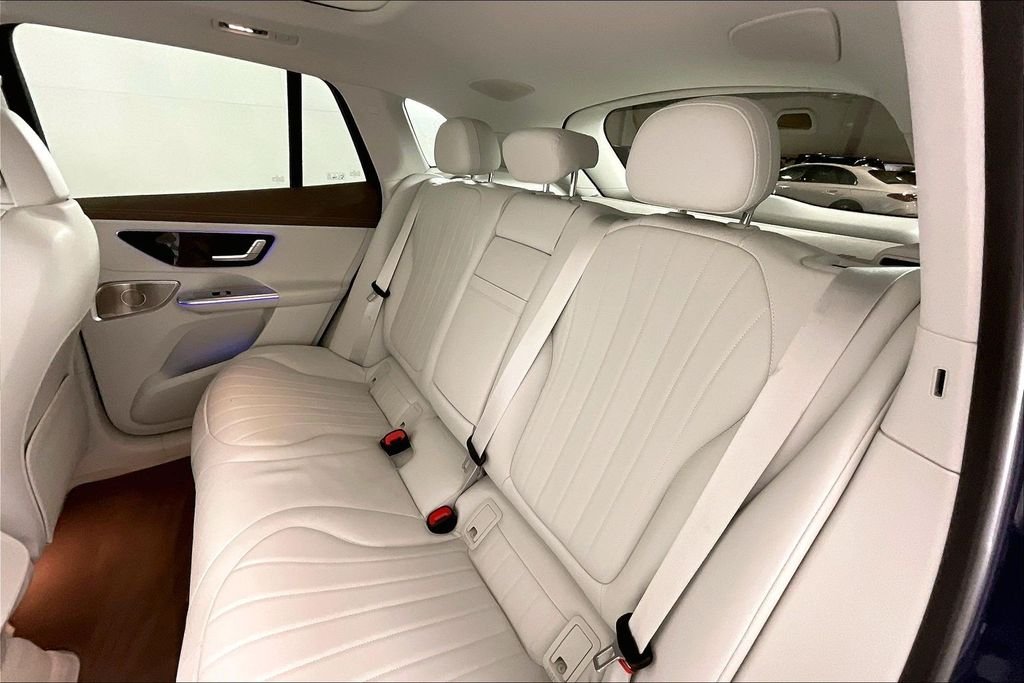 2023 Mercedes-Benz EQE SUV Base - Photo 18