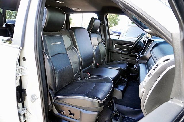 Used 2020 White Ram Laramie Night Edition image 15