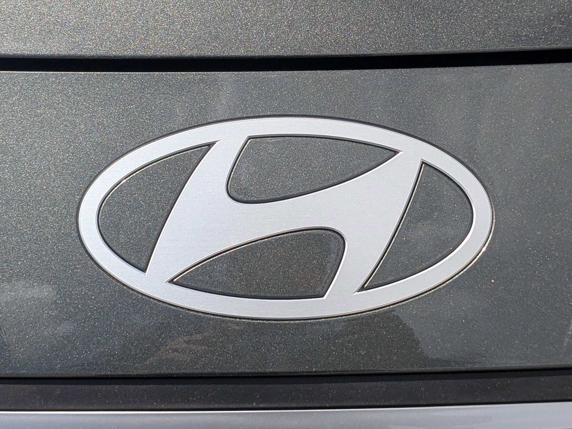 New 2026 Amazon Gray Hyundai SEL Sport image 13