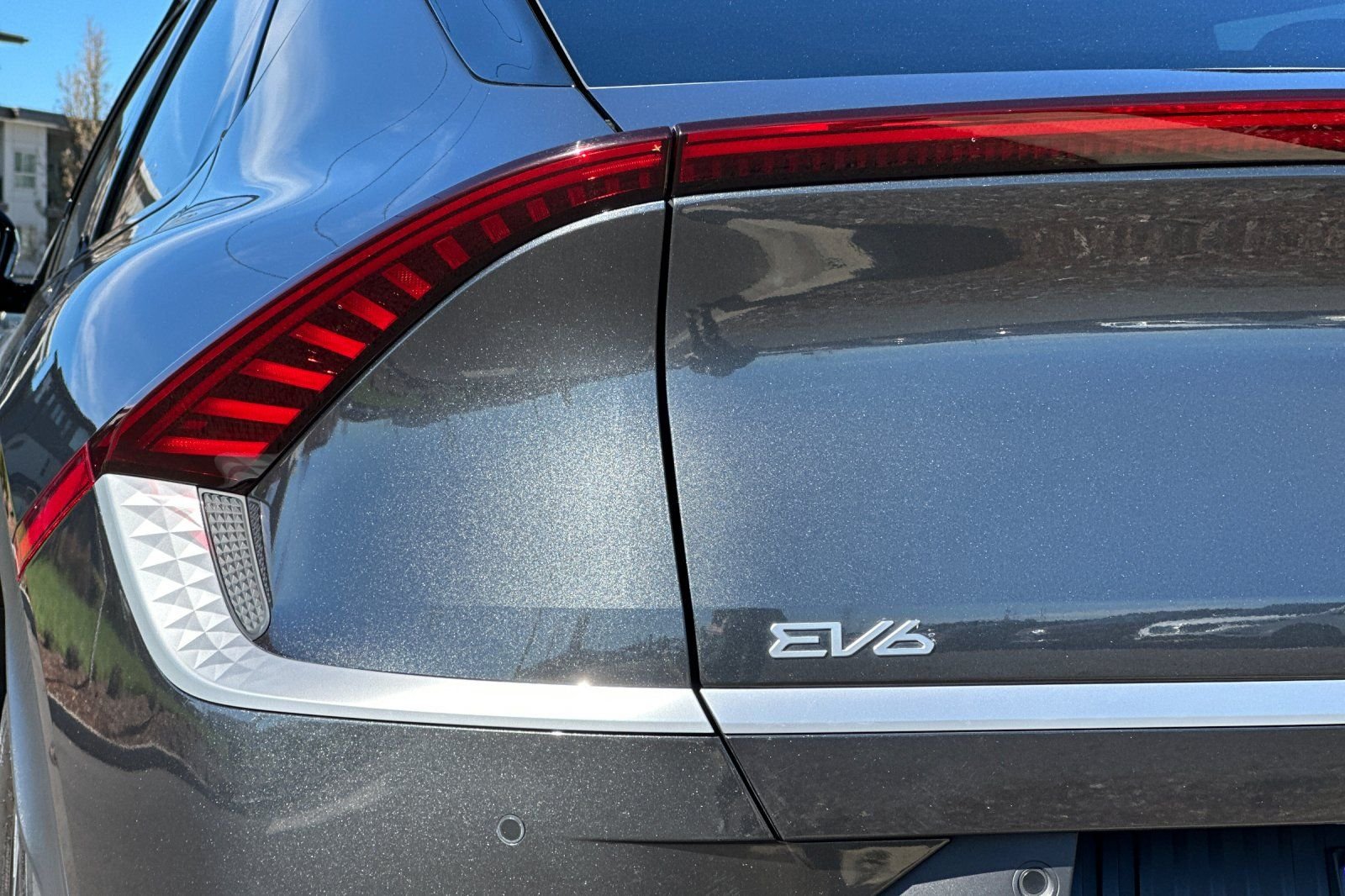 Used 2023 Gray Kia Light image 32