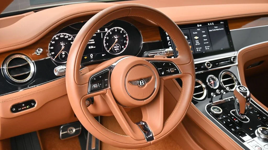 Used 2020 Silver Bentley  image 10