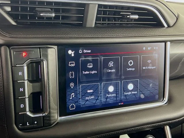 2023 GMC Yukon Denali - Photo 15