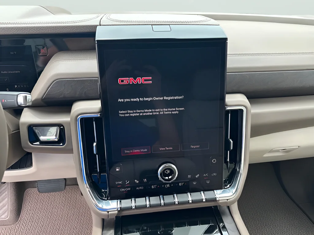 2026 GMC Yukon XL Denali - Photo 27