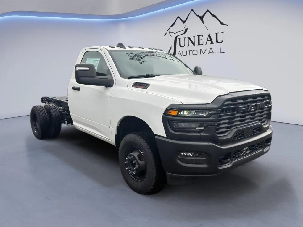 New 2026 Bright White Clear-Coat Exterior Paint RAM Tradesman image 1