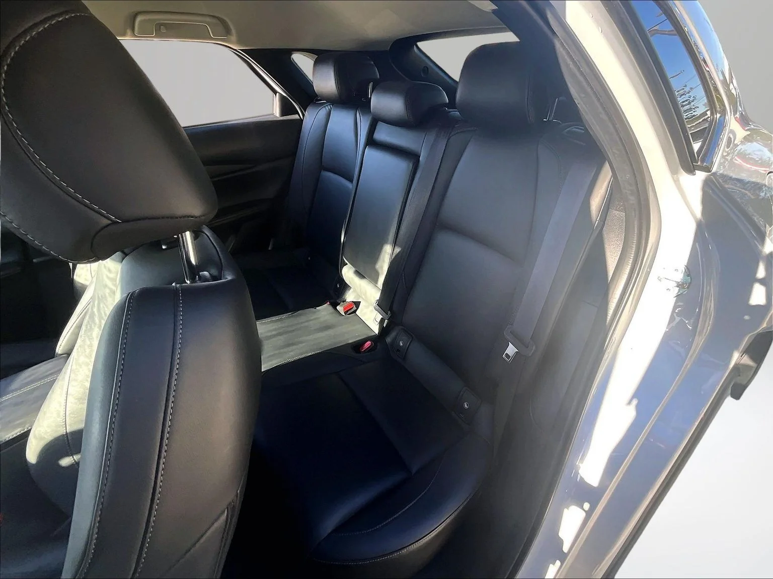 Used 2024 White Mazda 2.5 S Select Sport image 26