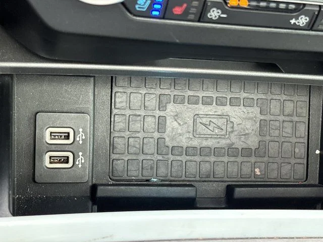 Used 2018 Silver Ford XLT image 41