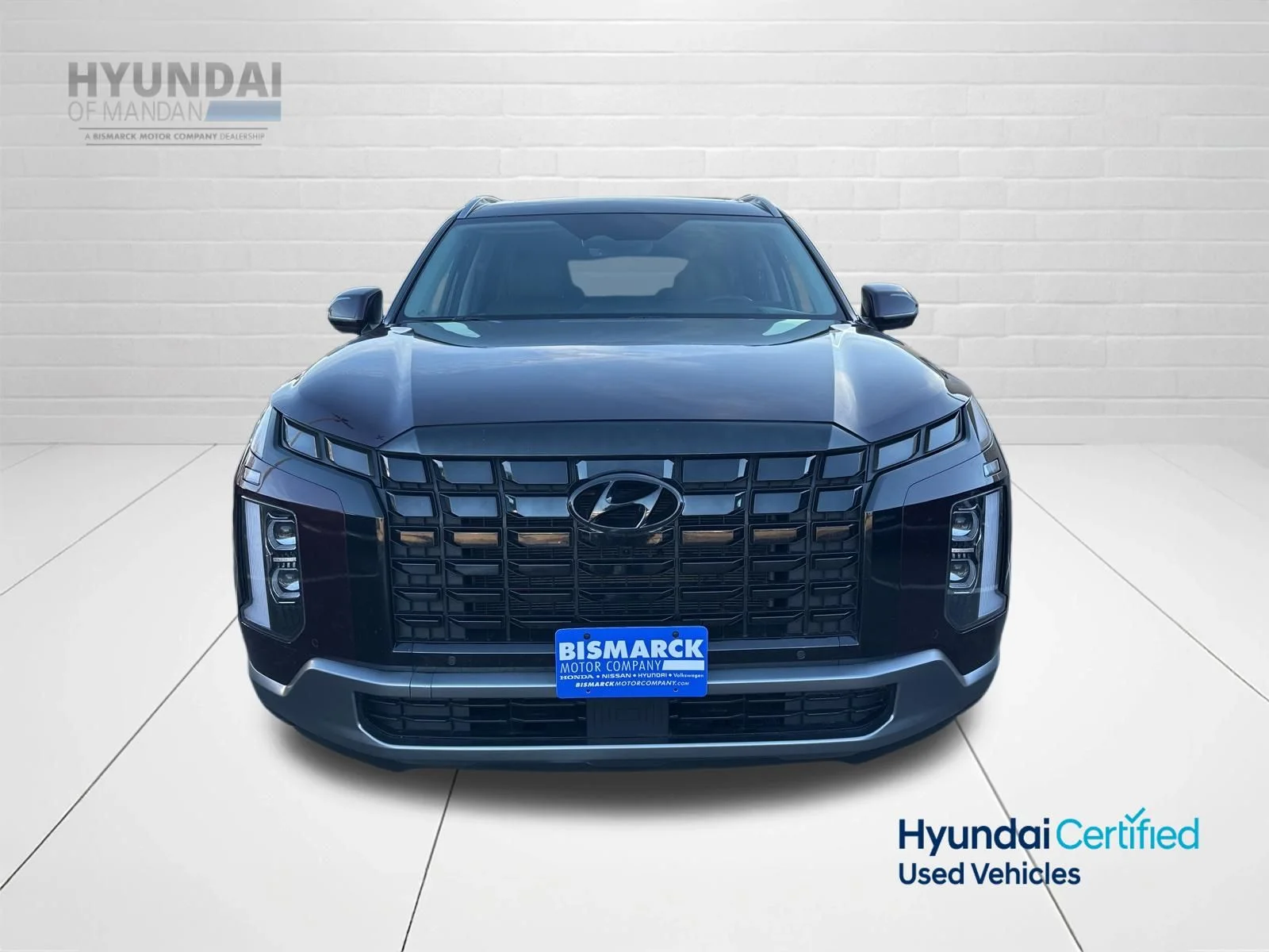 Used 2023 Red Hyundai Limited image 2