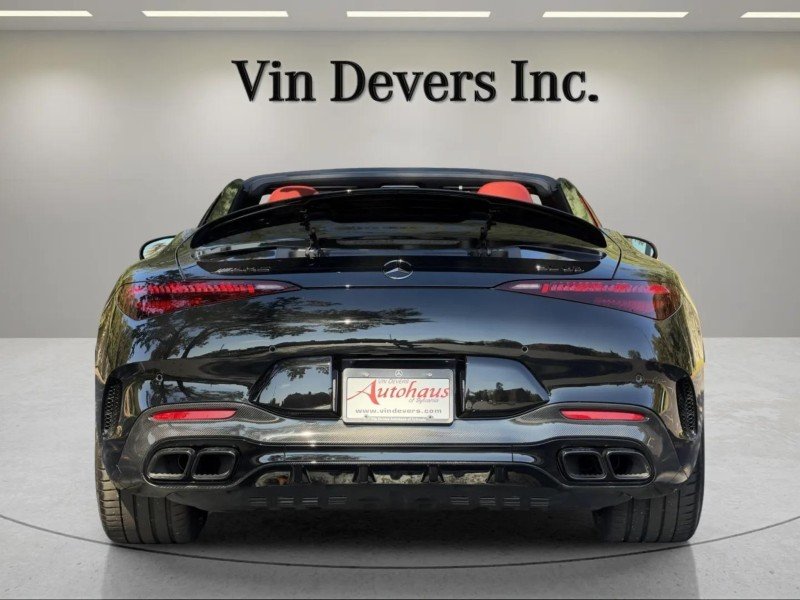 Used 2022  Mercedes-Benz AMG® SL 63 image 11