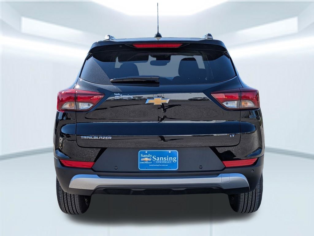 New 2026 Mosaic Black Metallic Chevrolet LT image 6