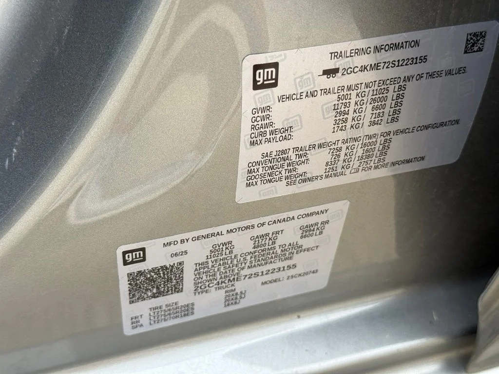 Used 2025 Gray Chevrolet Custom image 12