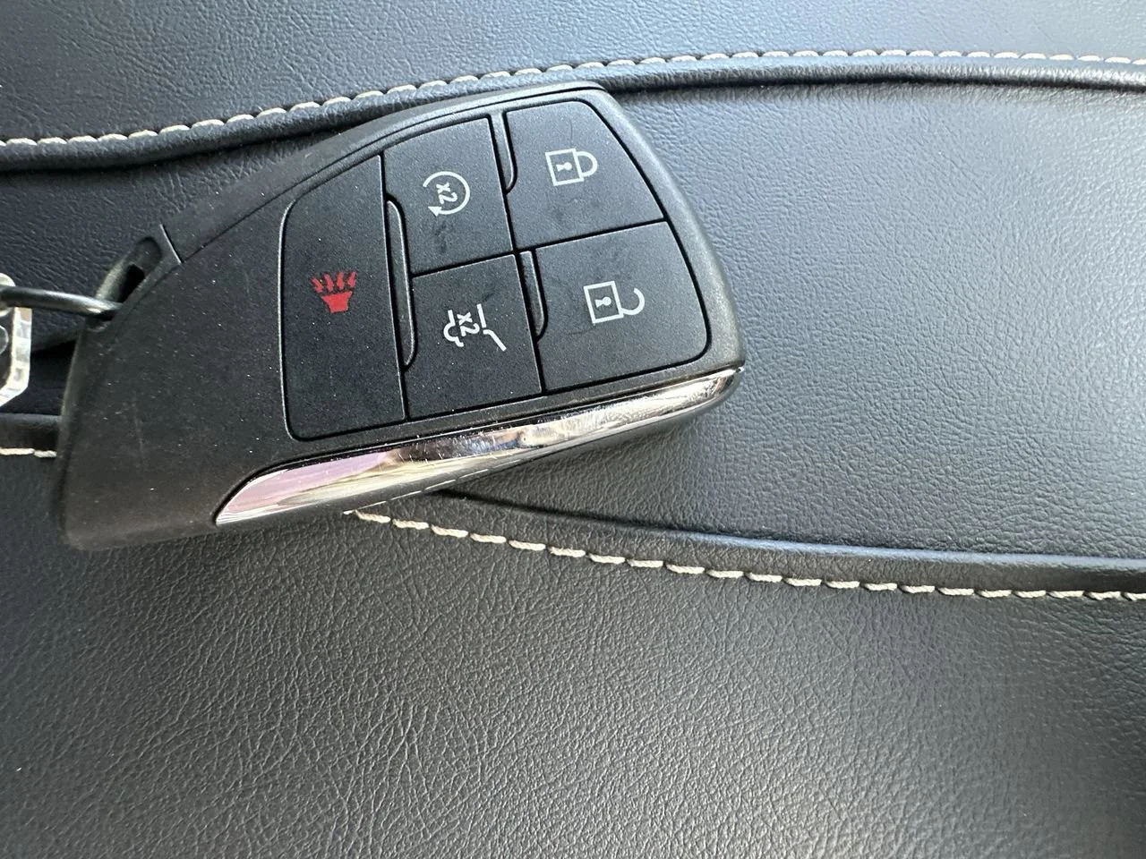 2026 GMC Acadia Elevation - Photo 28