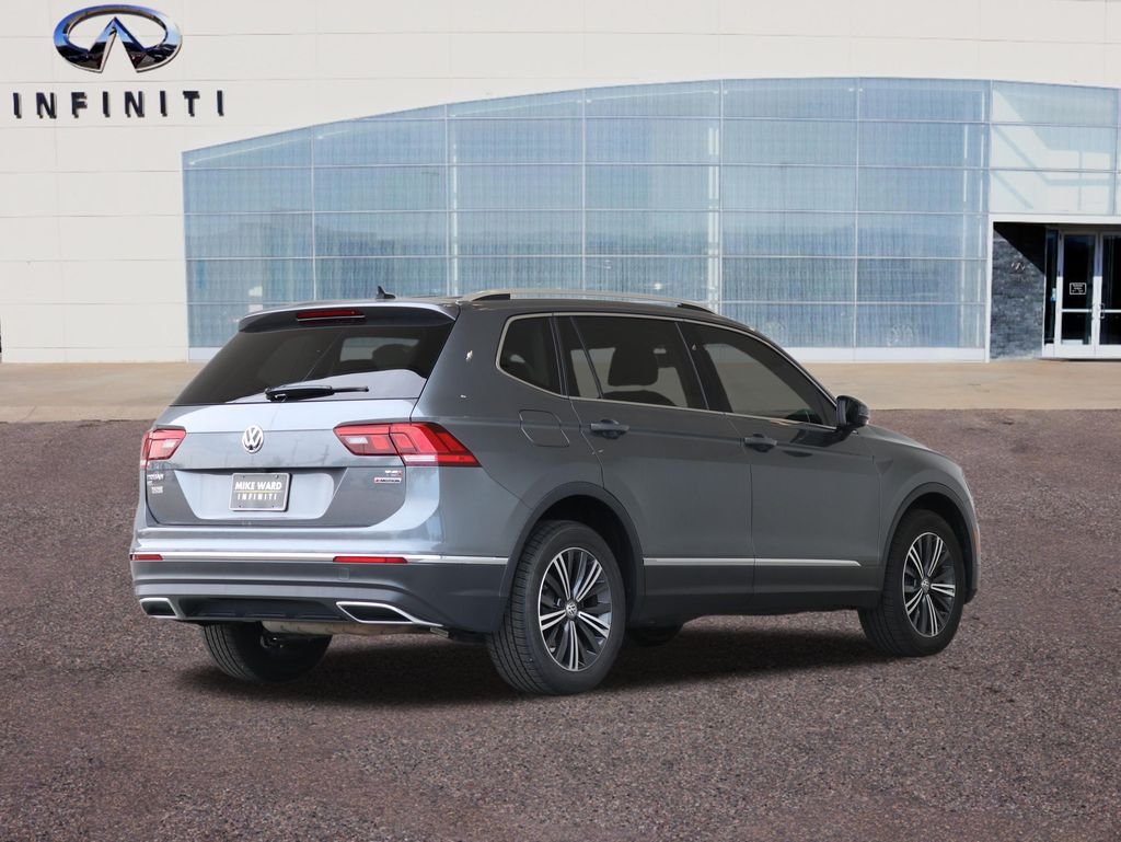 Used 2018 Gray Volkswagen 2.0T SEL image 53