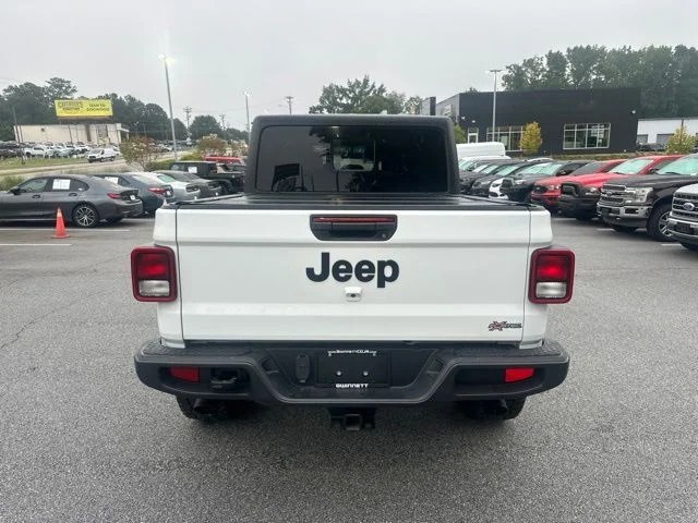 Used 2023 White Jeep Sport S image 4