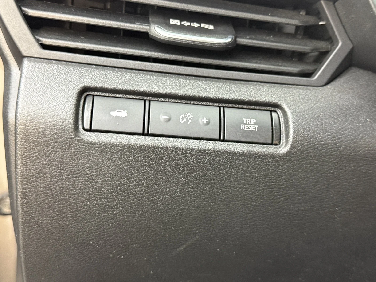 Used 2023 Gun Metallic Nissan 2.5 SR image 21