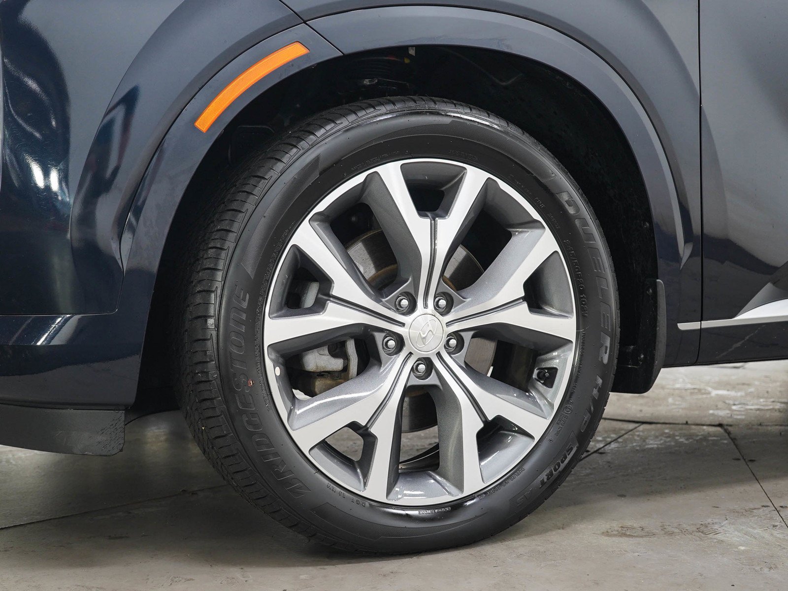 Certified Used 2022 Moonlight Cloud Hyundai Limited AWD image 30