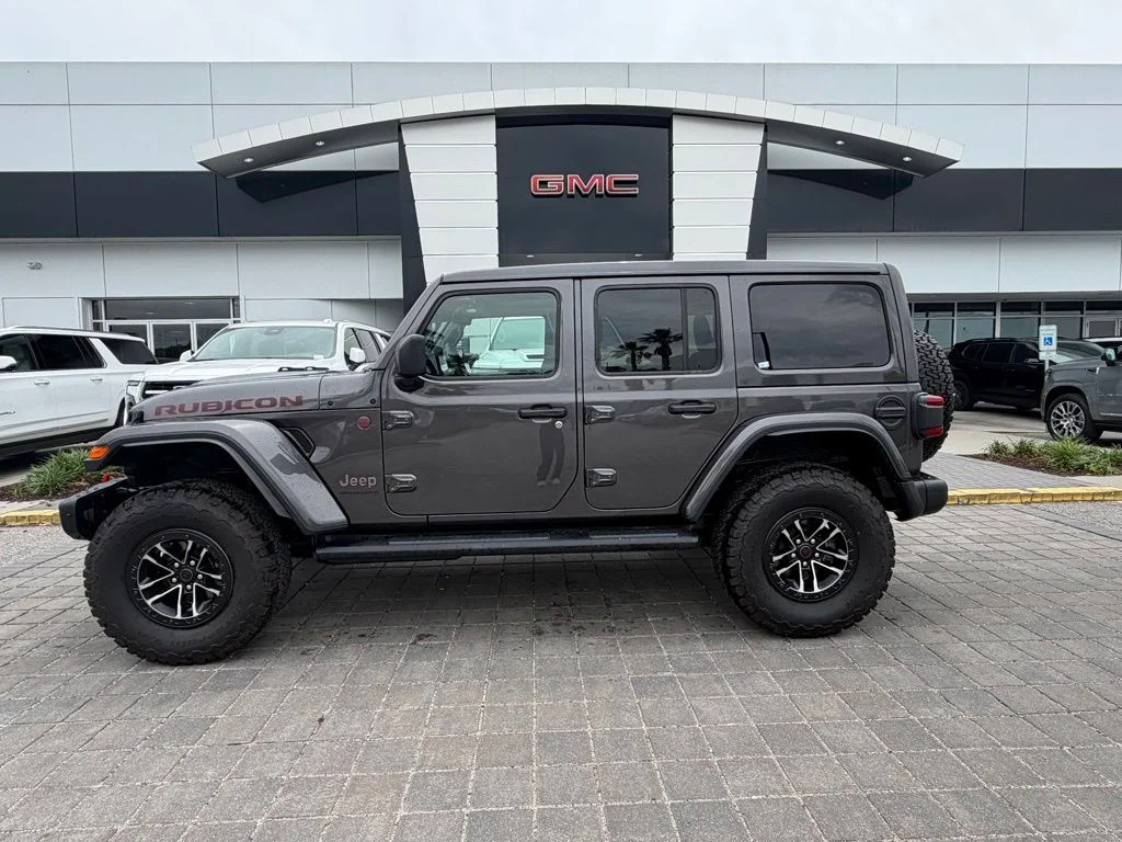 2026 Jeep Wrangler Rubicon X's photo