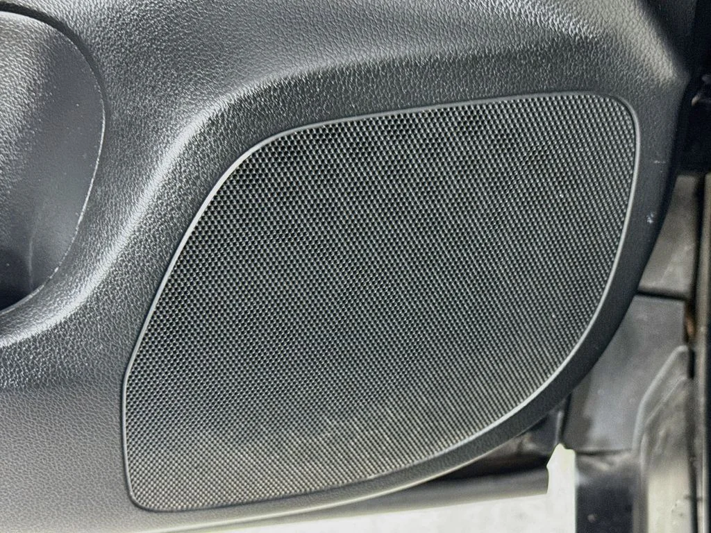 Used 2015 Black Honda LX image 21