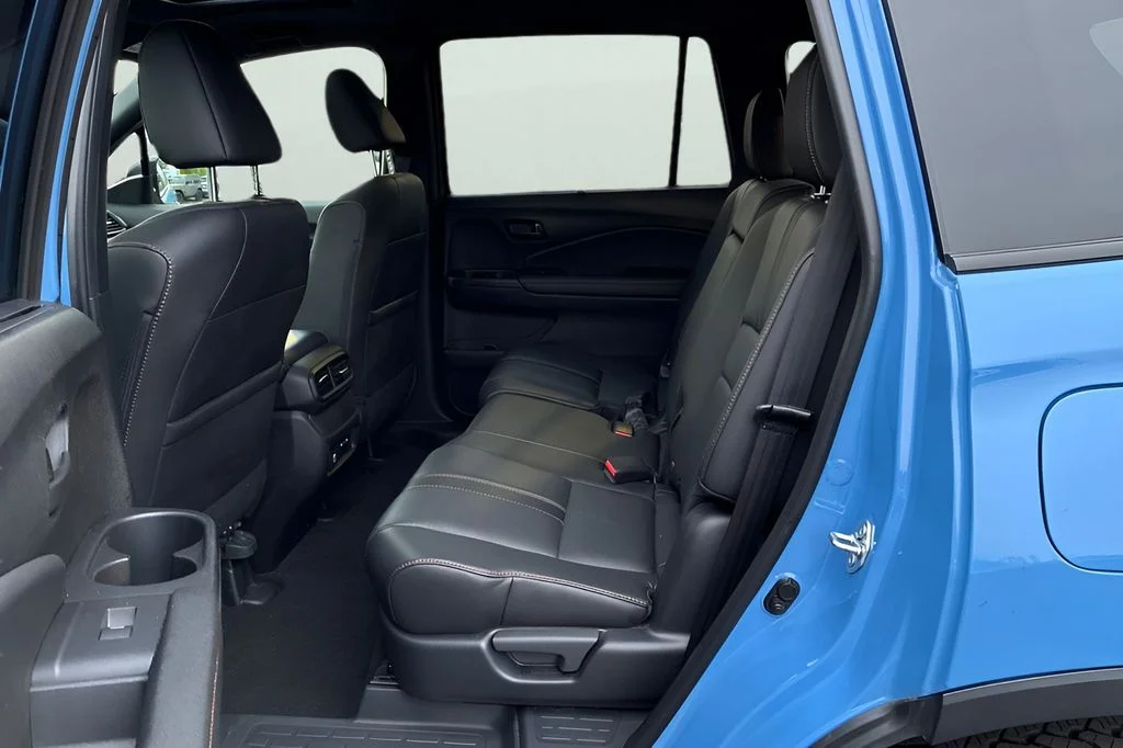 Used 2024 Blue Honda TrailSport image 13