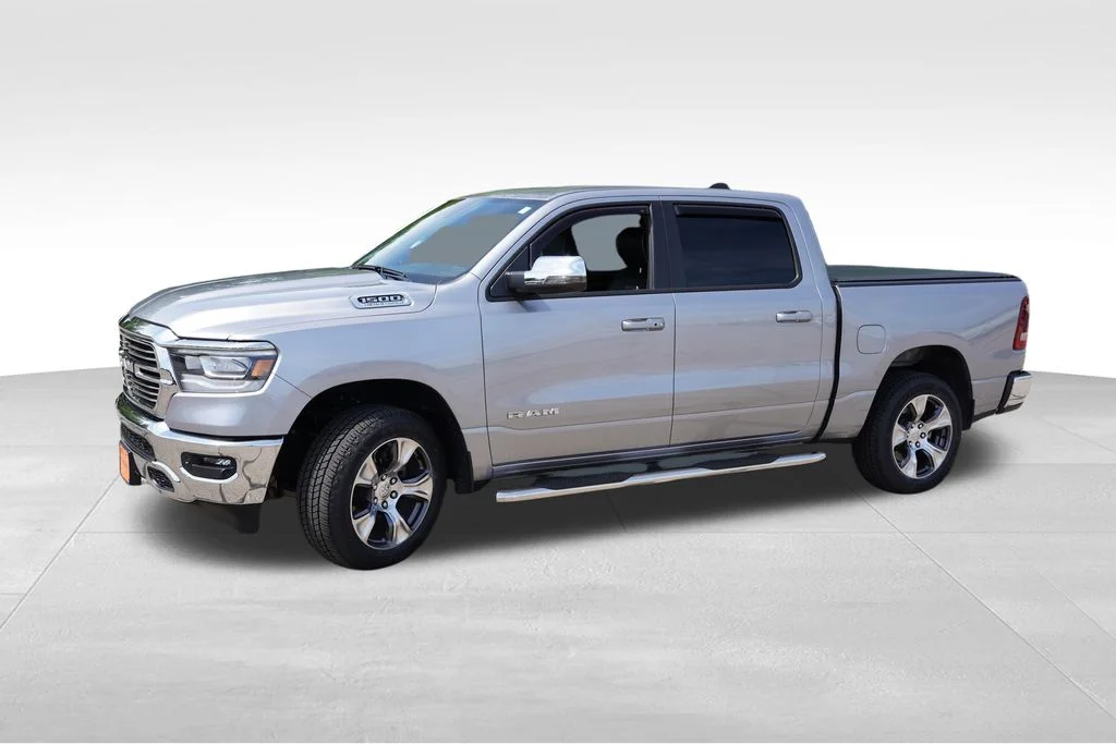 Certified Used 2023 Billet Silver Metallic Clearcoat Ram Laramie image 10