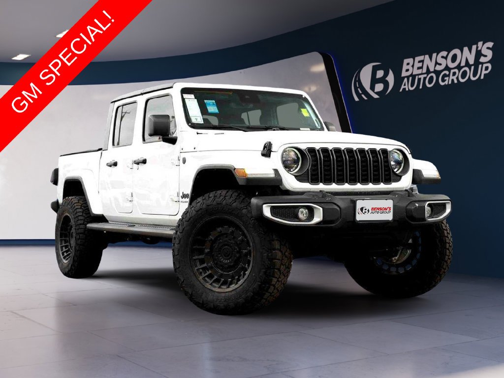 New 2024 Bright White Clear-Coat Exterior Paint Jeep Sport S image 1