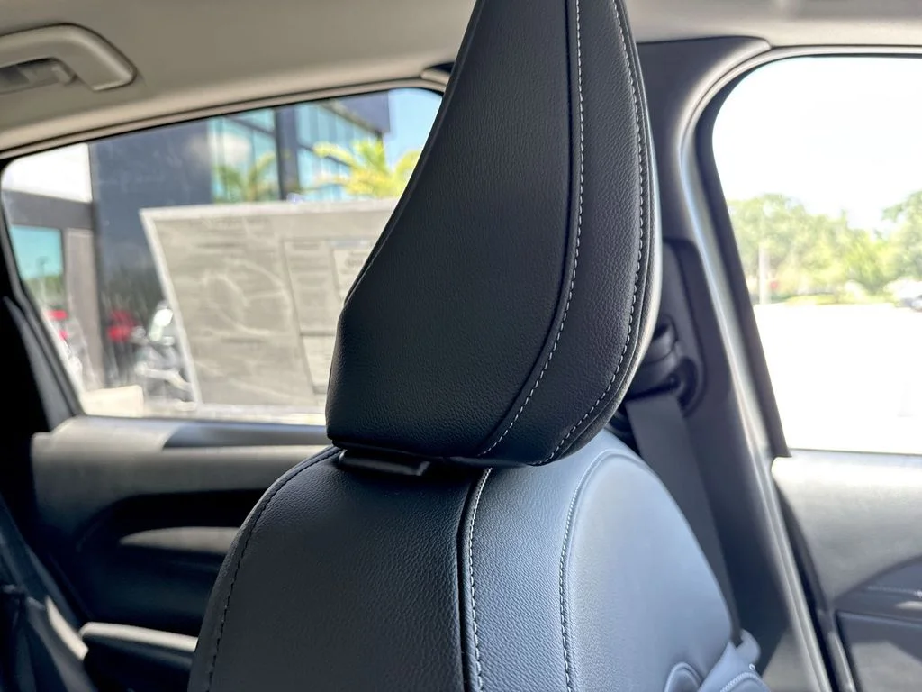 New 2026 Machine Gray Metallic Mazda 2.5 S Premium Plus AWD image 20