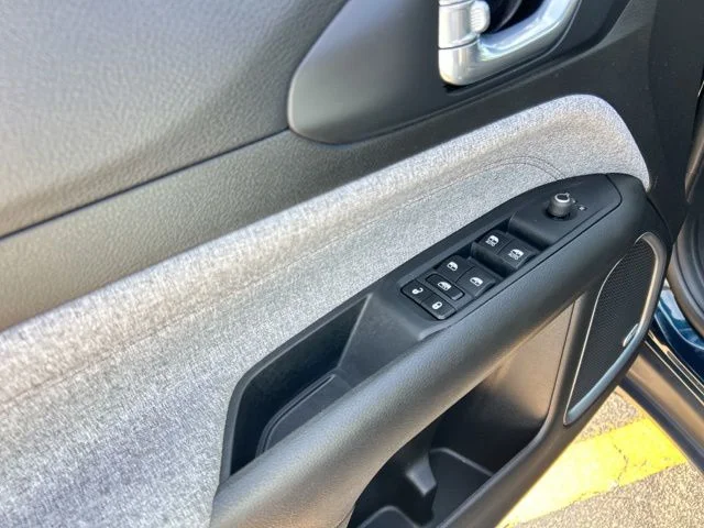 Used 2024 Blue Jeep Latitude Lux image 29