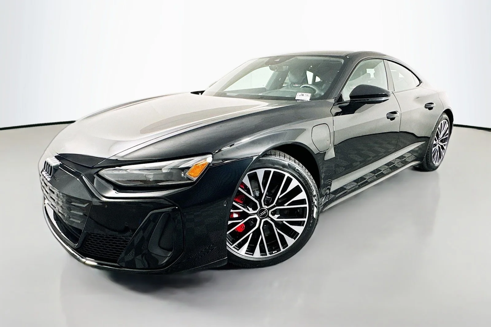 2026 Audi S e-tron GT Premium Plus quattro's photo