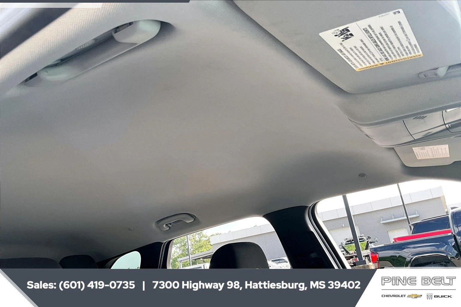 Used 2020 SILVER ICE METALLIC Chevrolet LT image 16