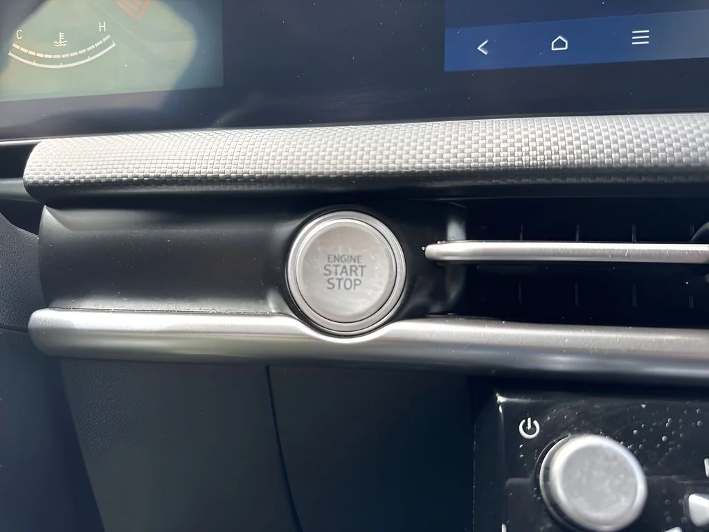Used 2025 Gray Hyundai SEL image 21