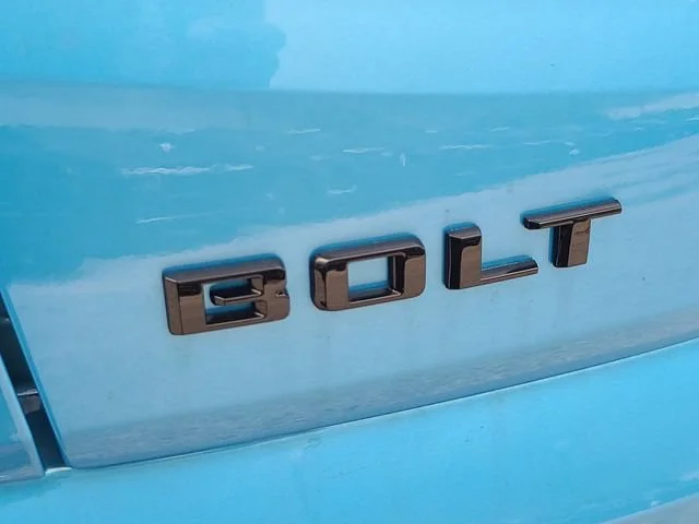 New 2027 Marina Blue Metallic Chevrolet LT image 30
