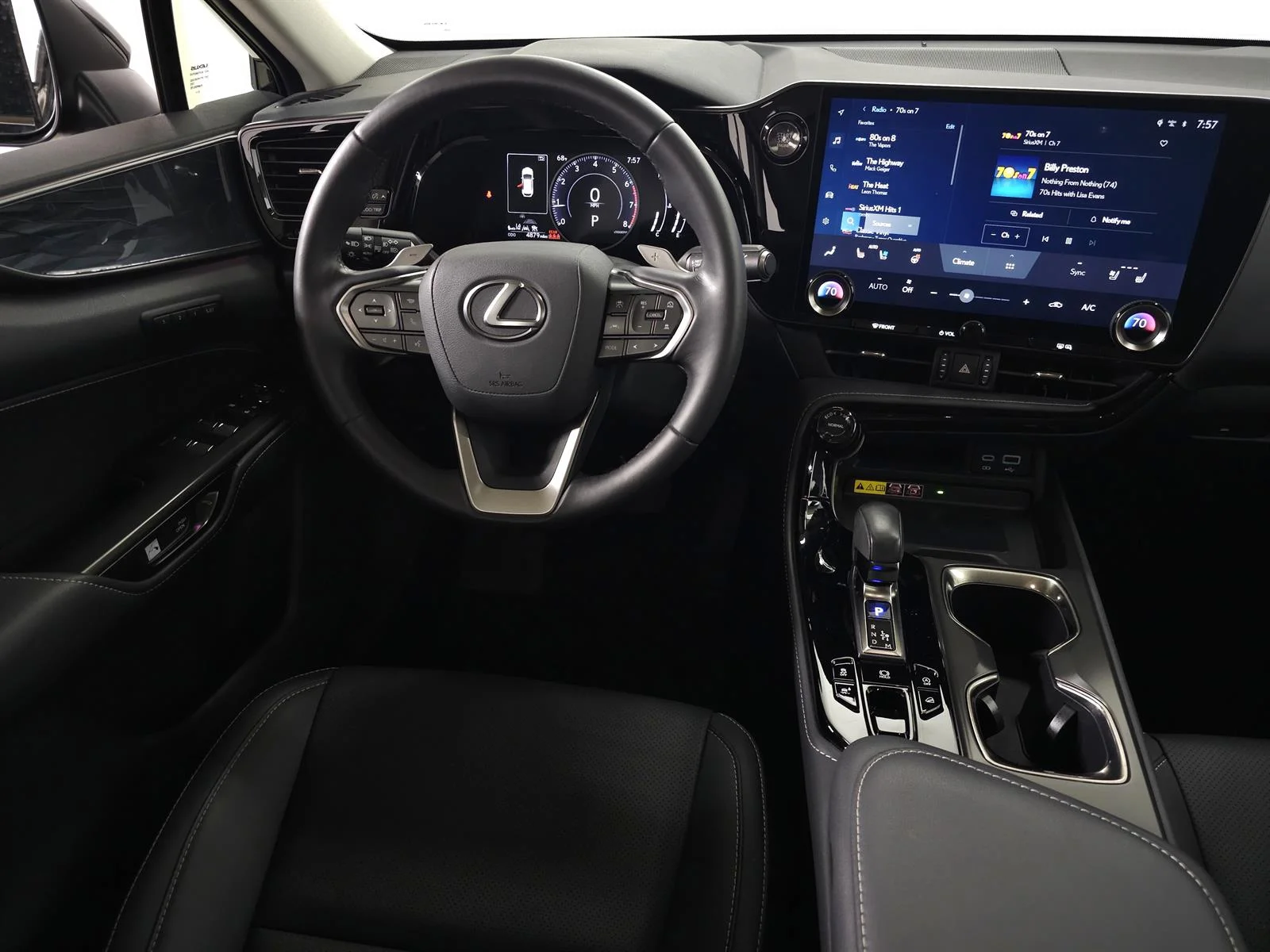 Certified Used 2024 Caviar Lexus PREMIUM image 19