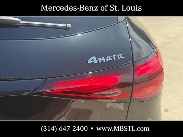 New 2026 Black Mercedes-Benz GLC 300 image 5