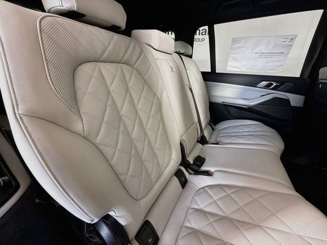 New 2027 Carbon Black Metallic BMW xDrive40i image 30