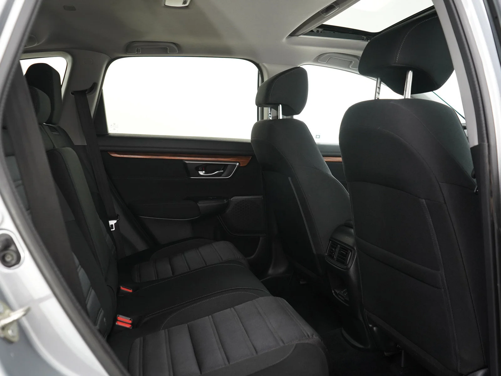 Used 2019  Honda EX AWD image 12