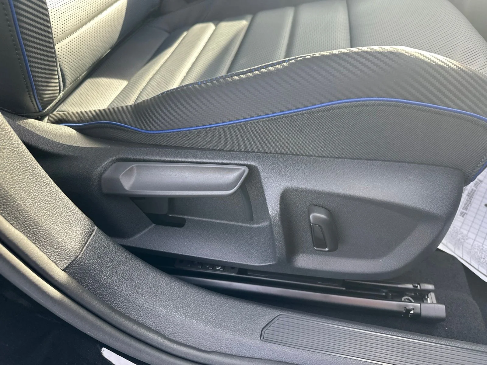 2026 Volkswagen Golf R R - Photo 35