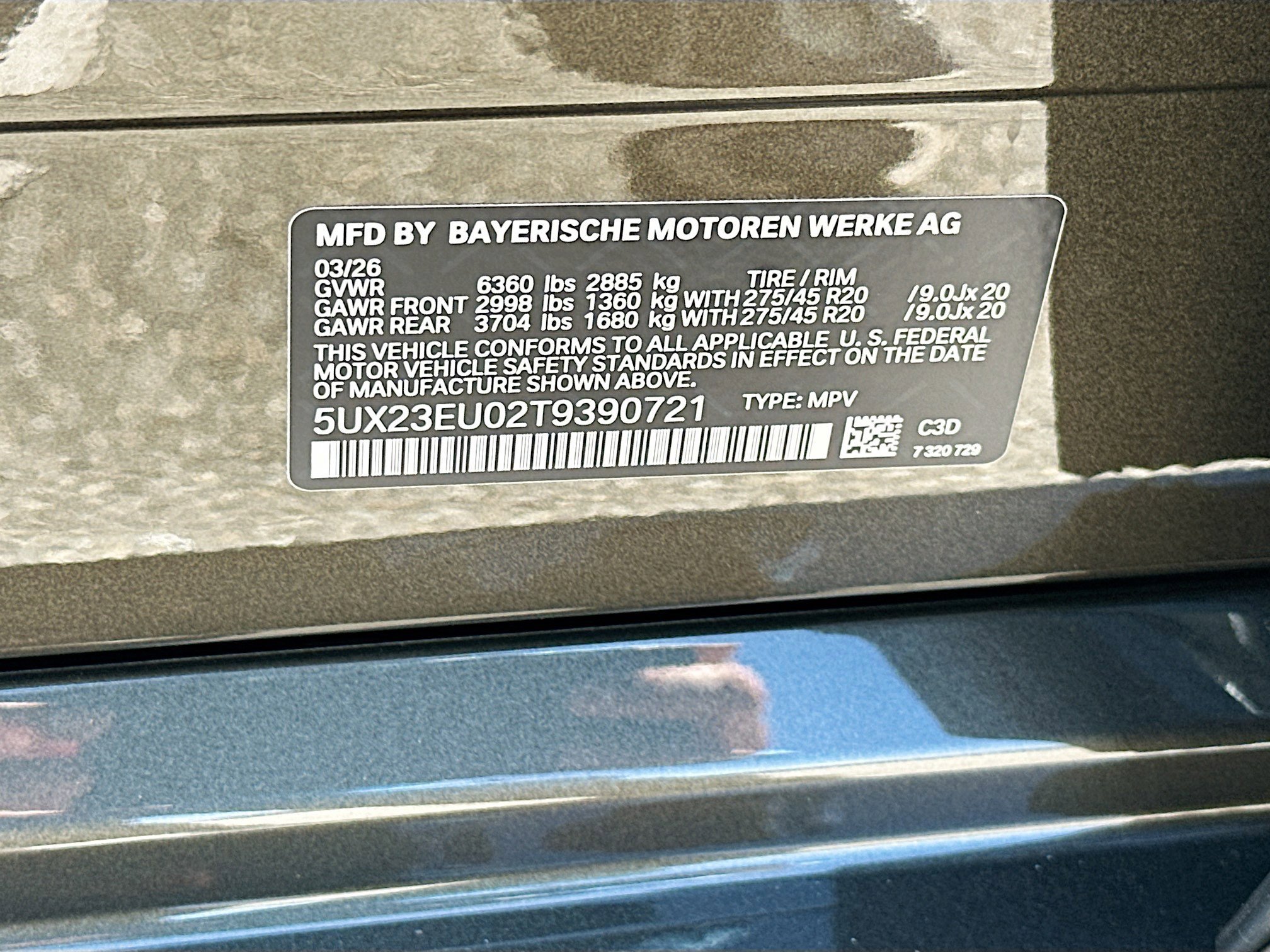 New 2026 Manhattan Green Metallic BMW xDrive40i image 27