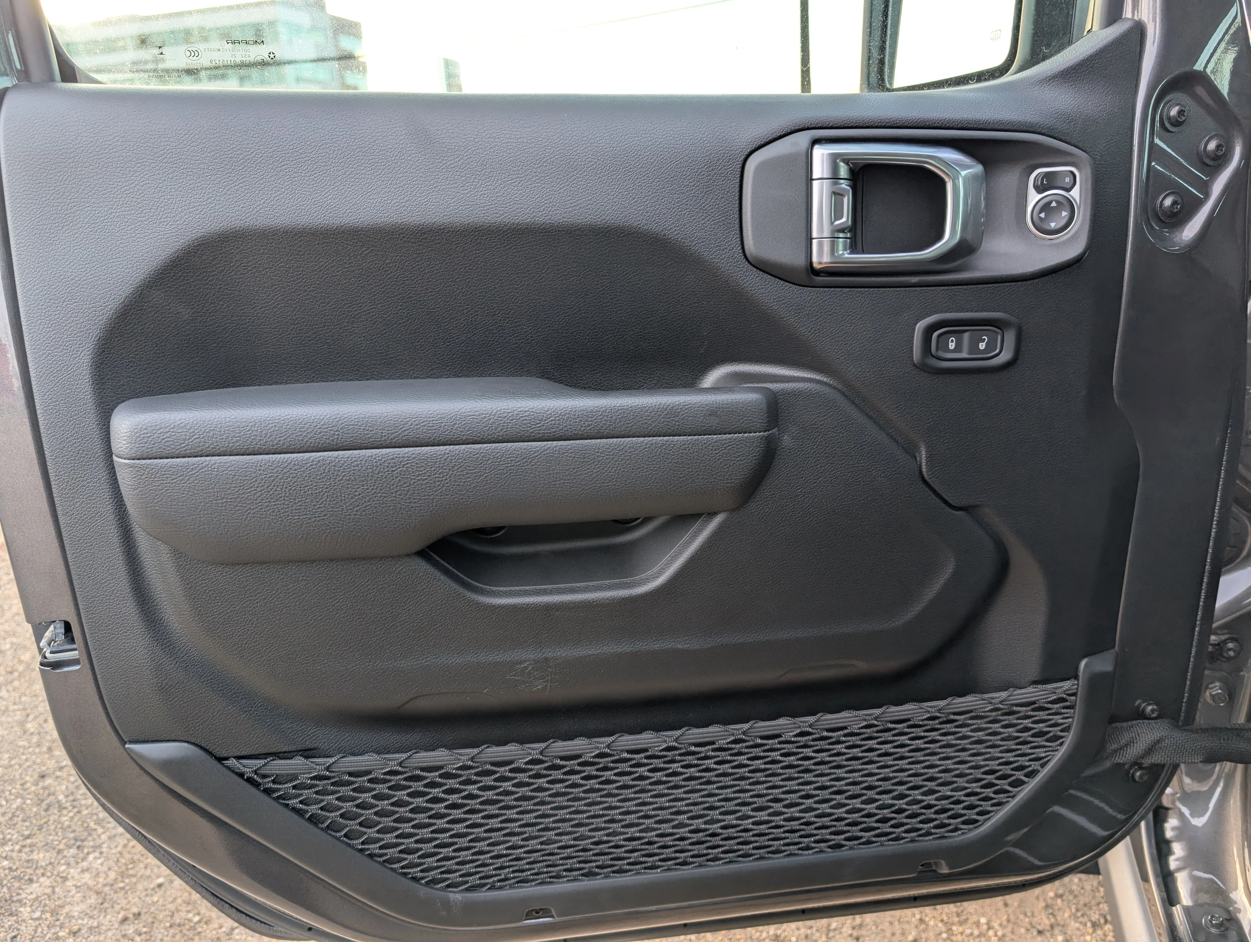 New 2025 Granite Crystal Metallic Jeep NightHawk image 15