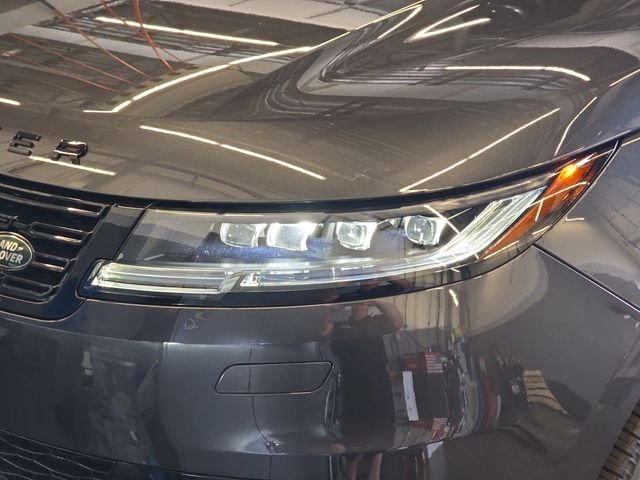 New 2026 Carpathian Grey LAND ROVER SE image 21