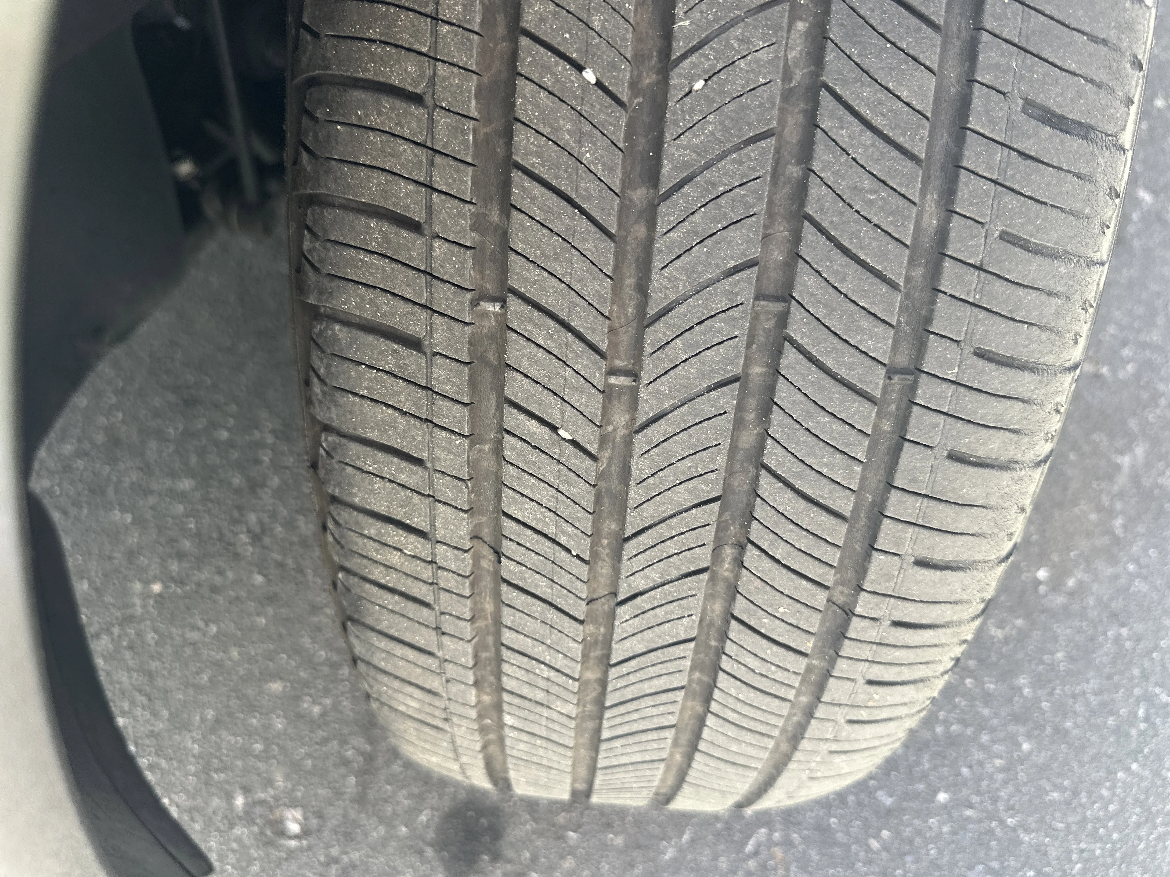 Used 2023 Amazon Gray Hyundai XRT image 37