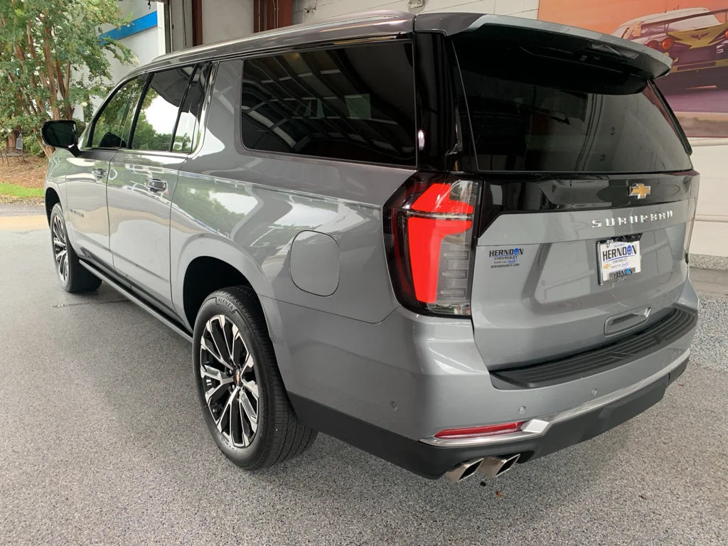 Used 2025 Sterling Gray Metallic Chevrolet High Country image 6