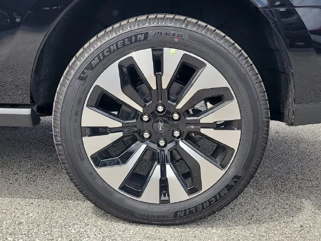 New 2027 Black Metallic Ford Platinum image 8
