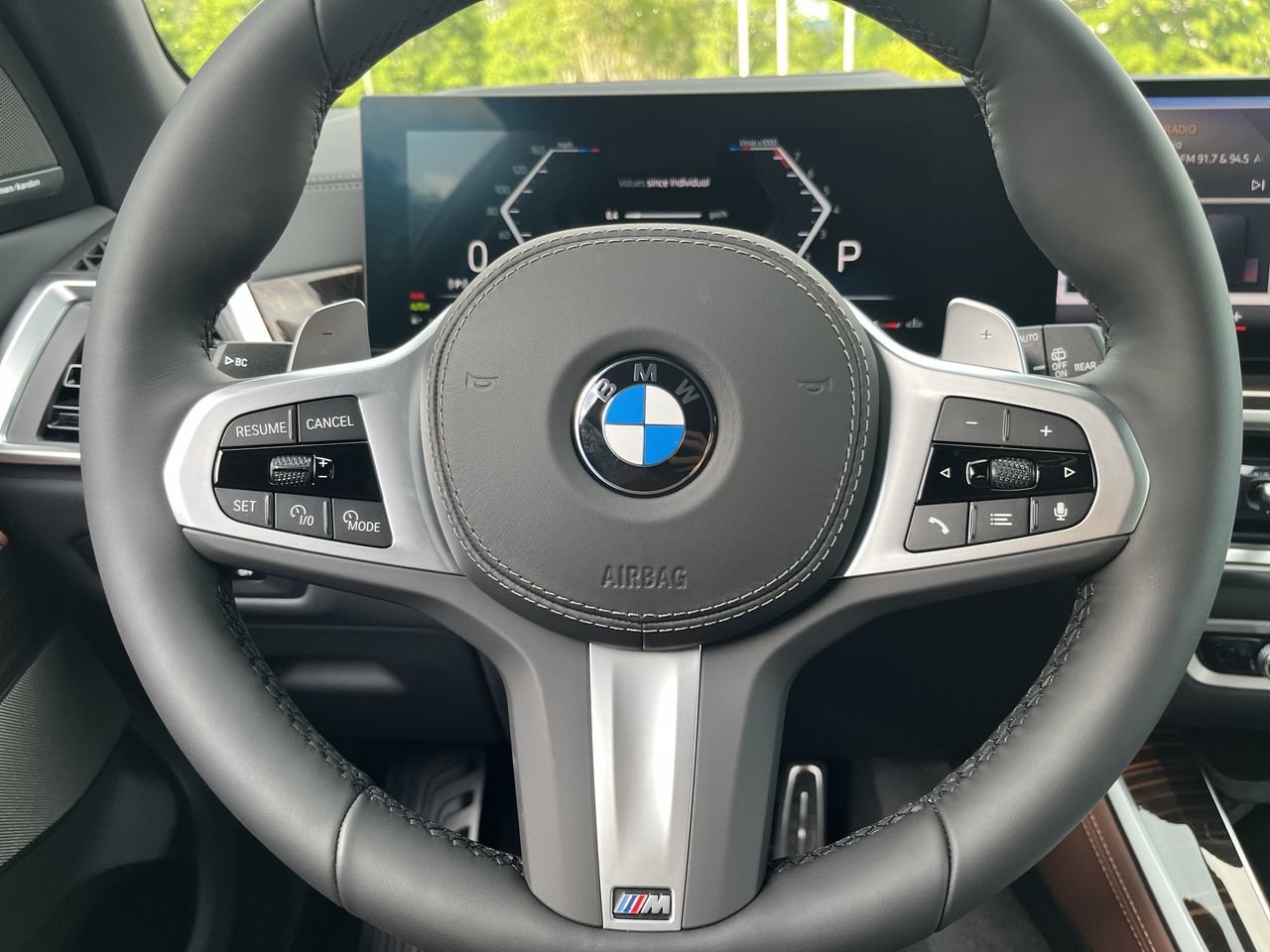 Used 2026 Alpine White BMW xDrive40i image 22