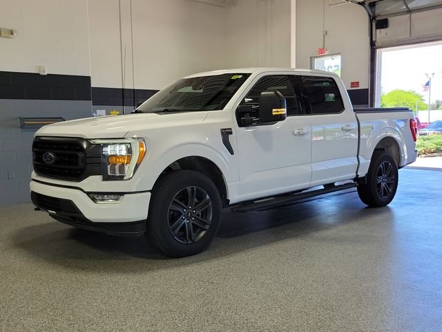Used 2021 White Ford XLT image 4