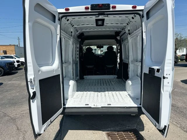 Used 2025 White Ram High Roof image 21