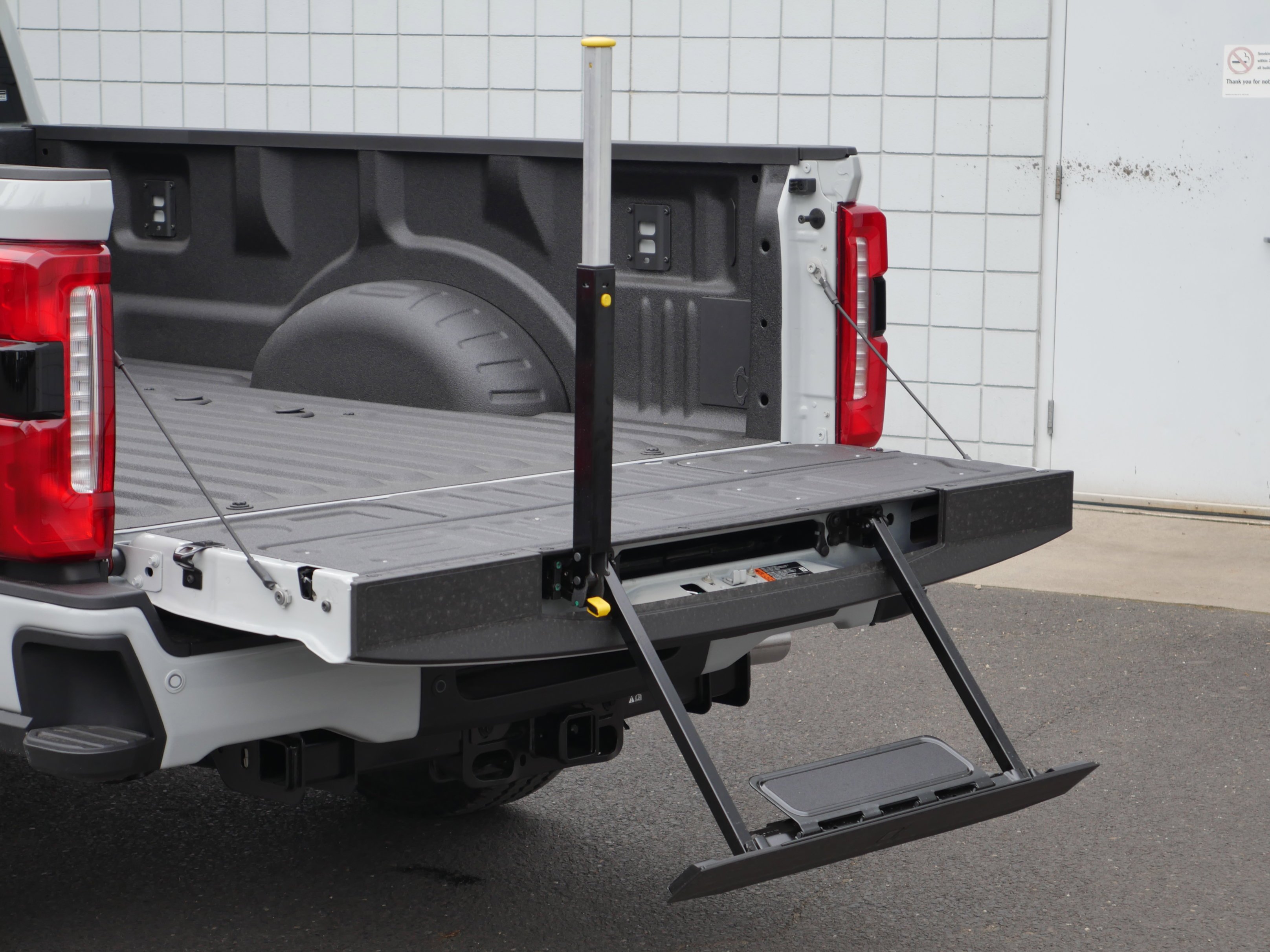 New 2026 Avalanche Ford F-350® XL image 28
