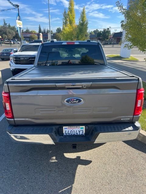 Used 2021 Gray Ford XLT image 10