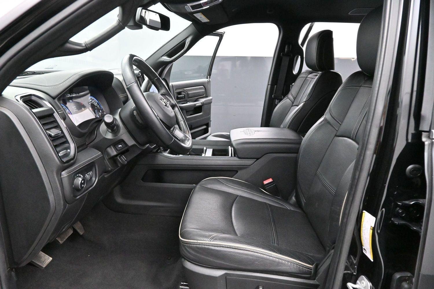 Used 2022 Diamond Black Crystal Pearlcoat Ram Limited image 11