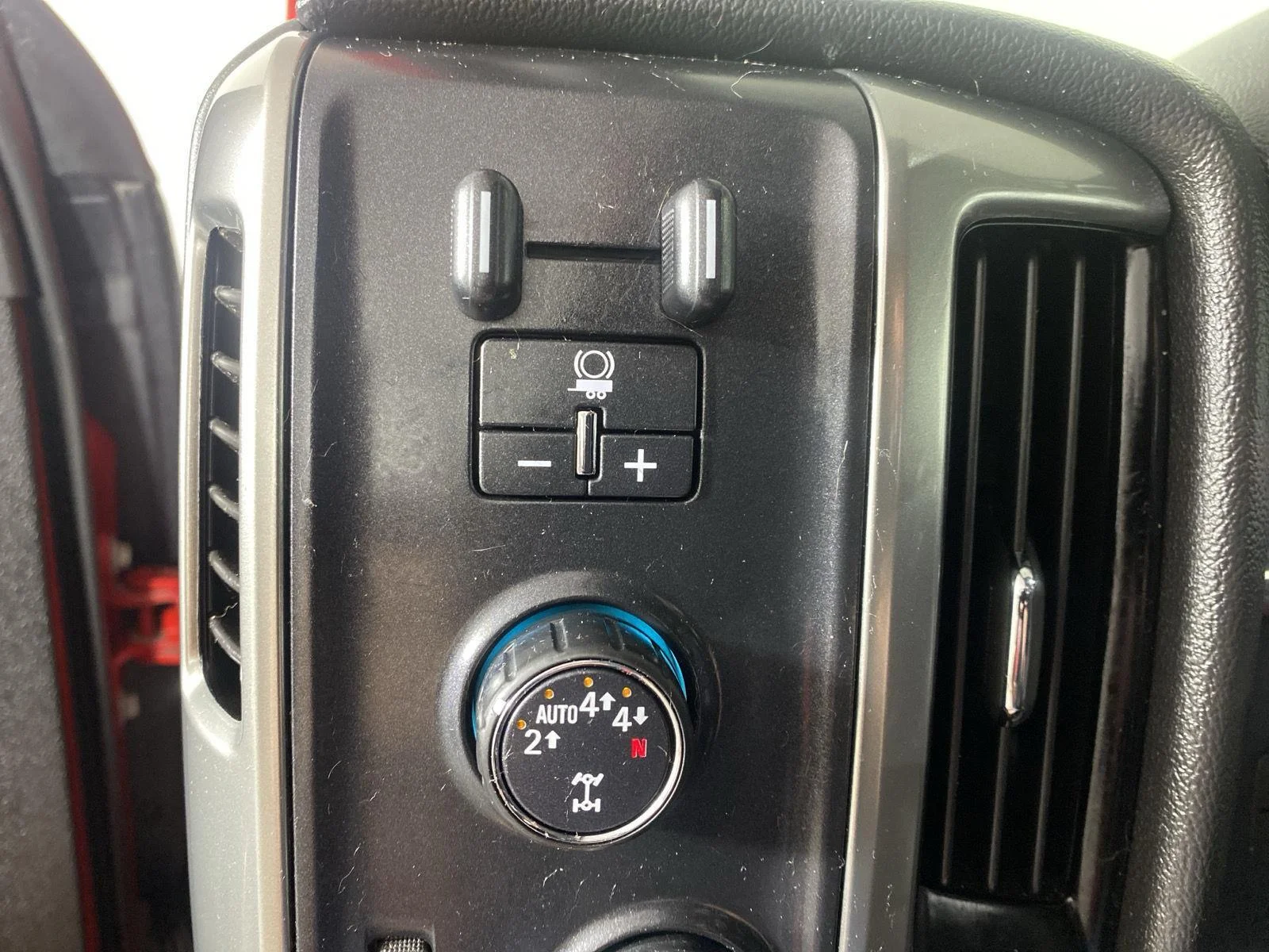 Used 2019 Red Hot Chevrolet LT image 20