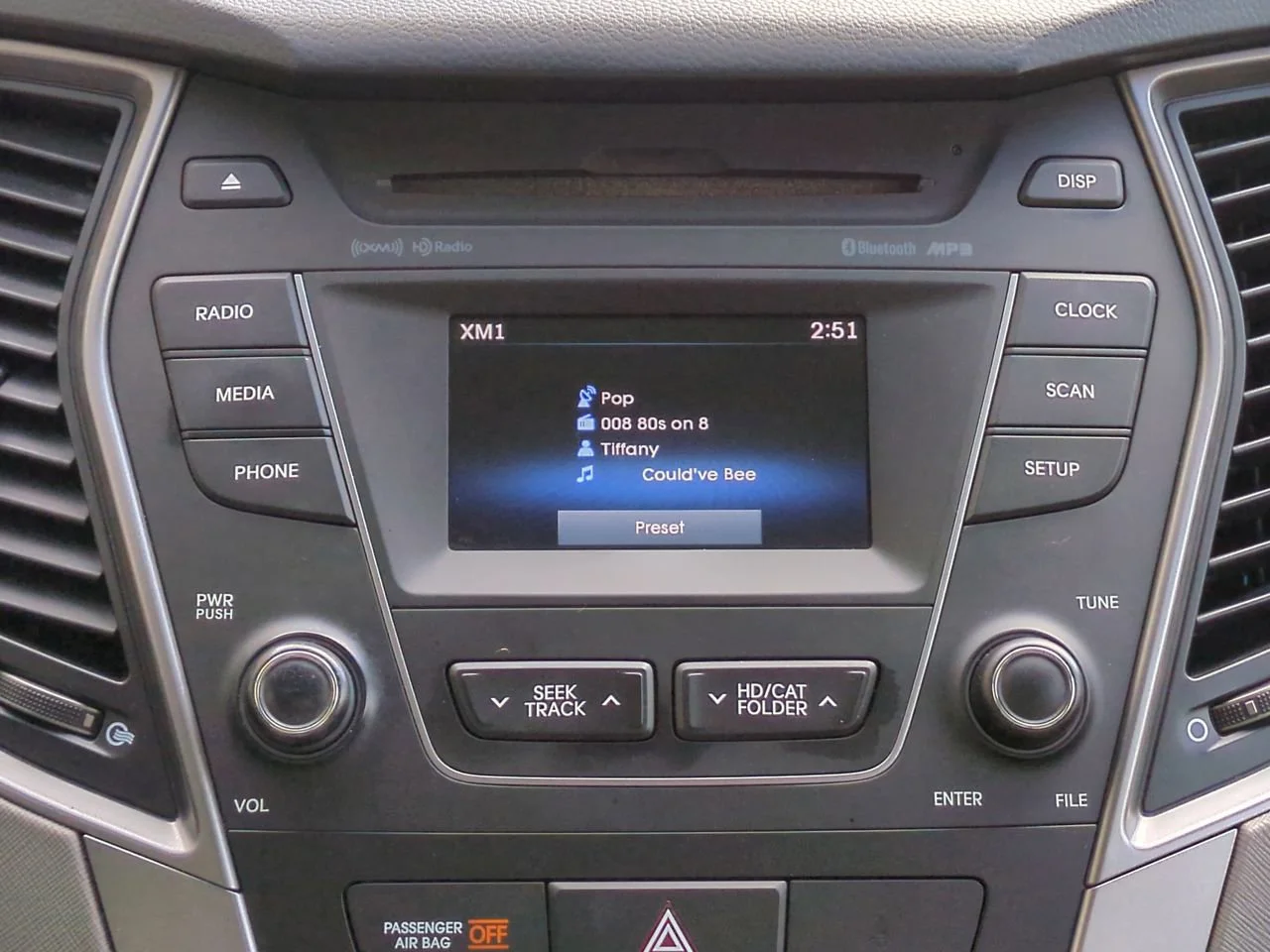Used 2014 Mineral Gray Hyundai  image 14