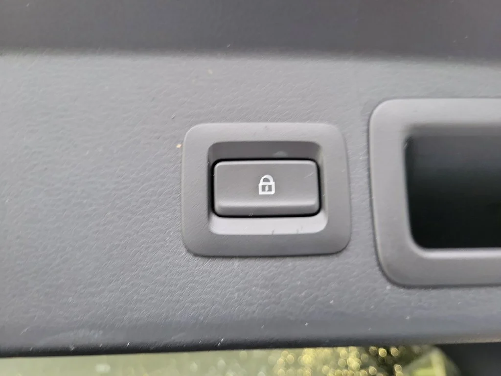 Certified Used 2023 Gray Mazda 2.5 S Carbon Edition image 6